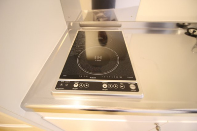 【キッチン】 | クレイノＳＡＫＵＲＡ | ＩＨ＆ラジエントヒーター２口コンロ