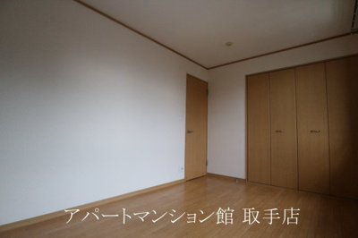 【寝室】 | ユニ・ササキ