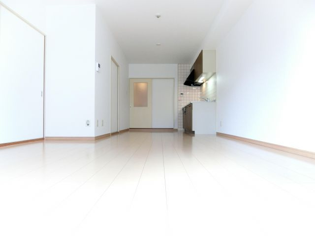 日吉マンションの居間・リビング