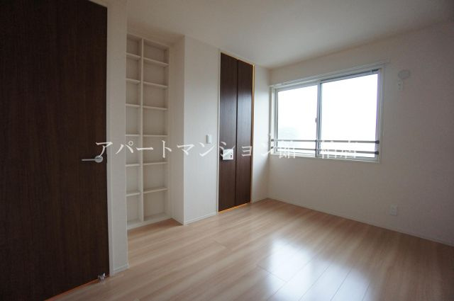 ヴェルデ大島田の寝室