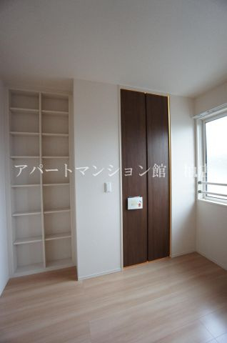 ヴェルデ大島田の収納