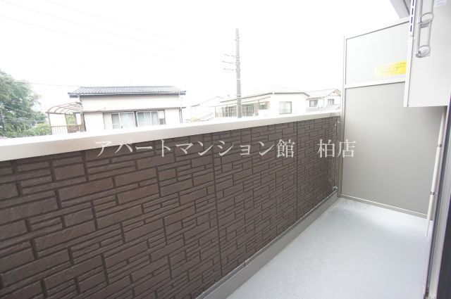 ヴェルデ大島田のバルコニー