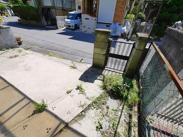 壱分町貸家（1507-12）のエントランス|ゆとりのあるエントランスです