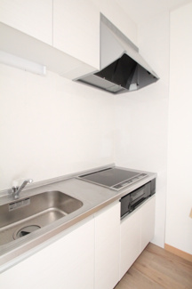 【キッチン】 | IKコープテナント | IHクッキングヒター・お掃除ラクラク