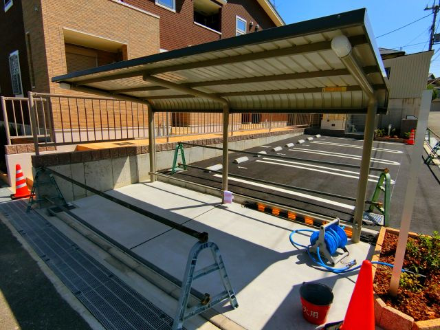 フォンデの駐車場