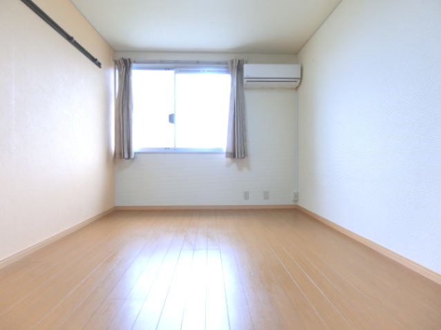 アメニティハイムの居間・リビング