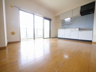 【居間・リビング】 | ヒルサイドクラタ