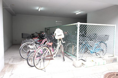 【その他共用部分】 | サザンクロス静 | 駐輪場