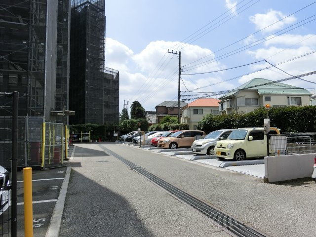 ライオンズガーデン習志野　船橋市七林町の駐車場|機械式駐車場　３６台　平面　９台