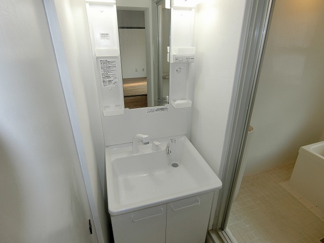 【独立洗面台】 | 岩橋マンション