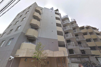 【外観】 | 北東・東南の角部屋住戸！廊下側も人通りが少なくプライバシーを保つ事が出来ます♪