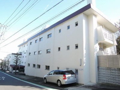 【外観】 | 三ツ沢マンション | バルコニーや居室からの眺望も良好です！