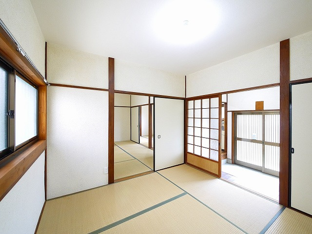 六条七番住宅の和室|来客時にも便利です