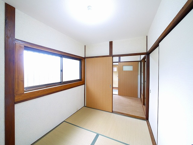 六条七番住宅の寝室|和室です