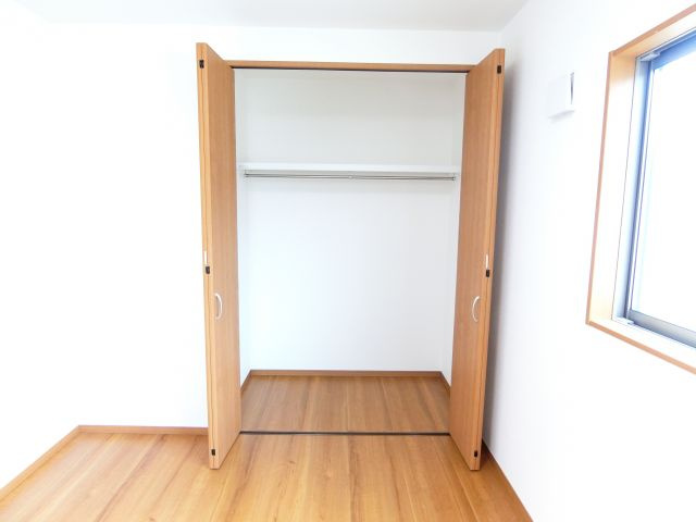 原町戸建の収納