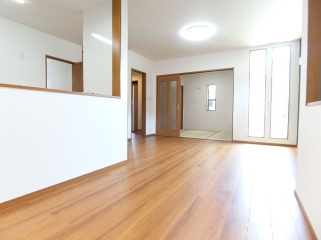原町戸建の居間・リビング