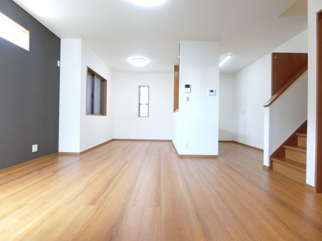 原町戸建の居間・リビング