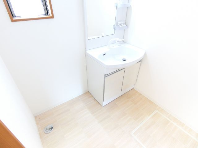 原町戸建の洗面所