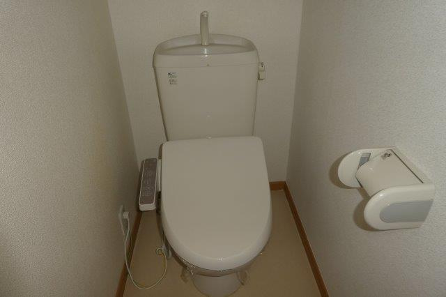 ビッグベアーＢのトイレ|ウォシュレット