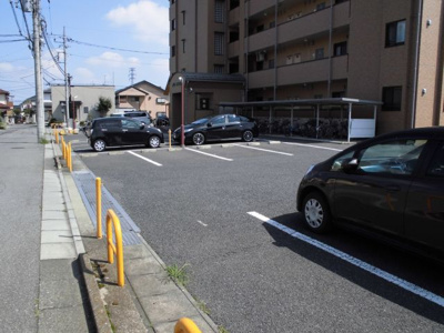 【駐車場】 | グリーンヒルズ