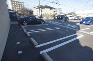 【駐車場】