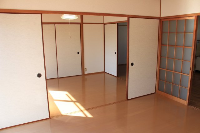 コーポラス瞳の洋室