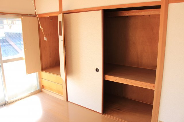 コーポラス瞳の収納