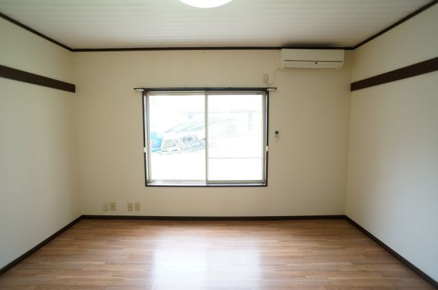 エスポアールB棟の収納