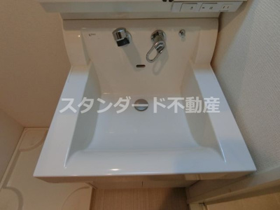 【独立洗面台】 | アドバンス西梅田Ⅲエミネンス