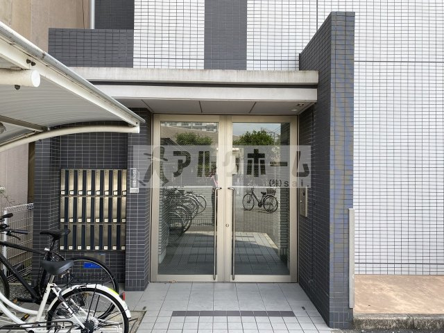 Gクレセントのエントランス