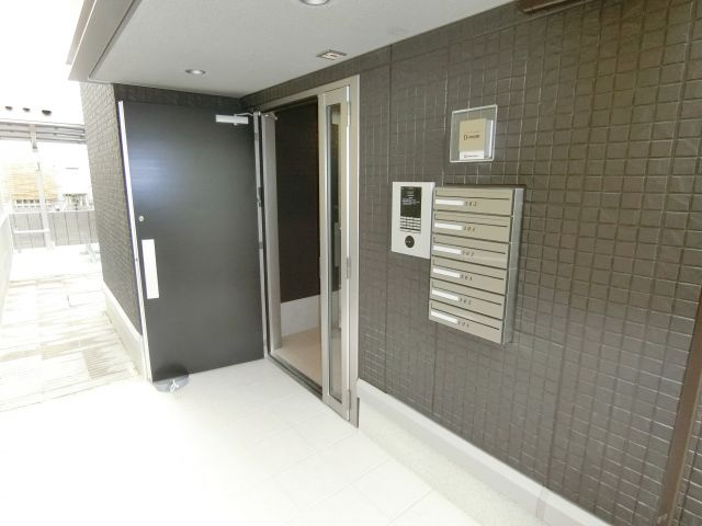 【エントランス】 | LA MAISON VERTE 西田辺