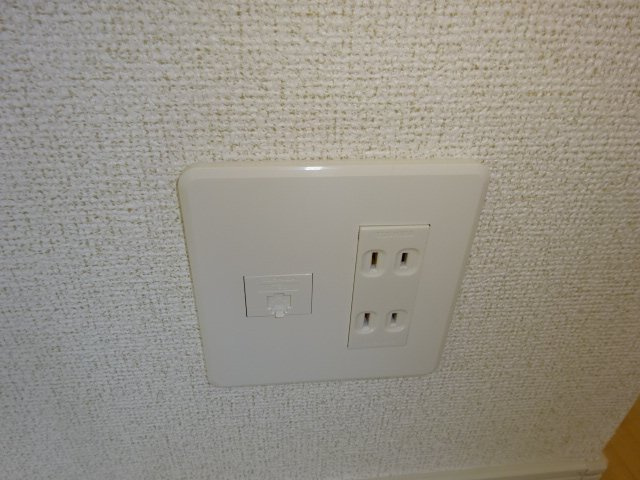 グラドゥアーレBの設備|電話モジュラー