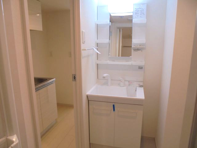 リブリ・ブランチ・サワダの独立洗面台