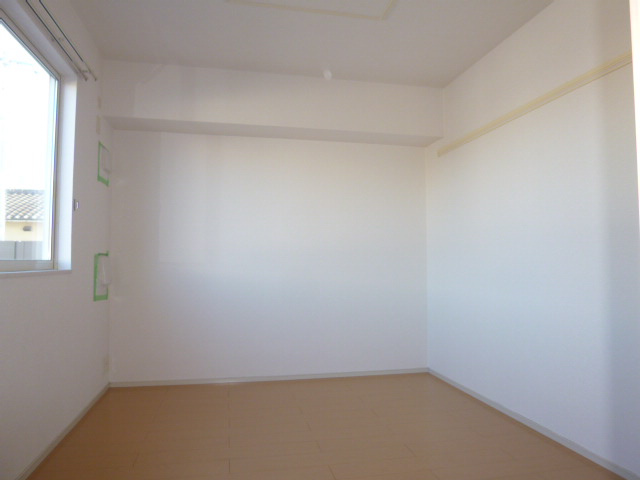 サニーパレスの寝室