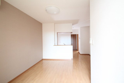 【居間・リビング】 | ドルチェ | ゆったりとした居間です