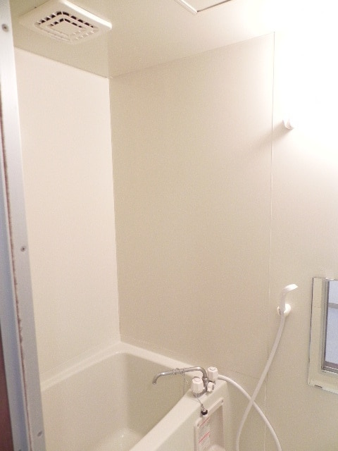 グランドール柏の浴室