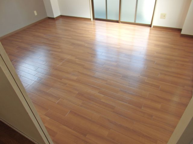  | コムディッソFモール