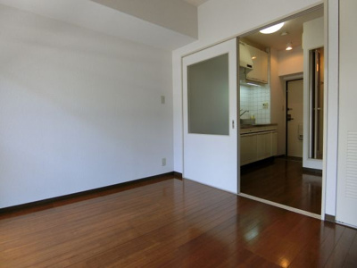 【洋室】 | プレステージ堂島