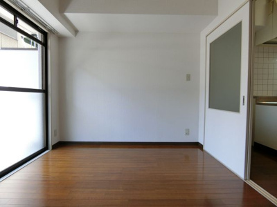 【洋室】 | プレステージ堂島