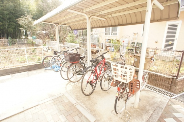 グランラシーヌのその他共用部分|★駐輪場