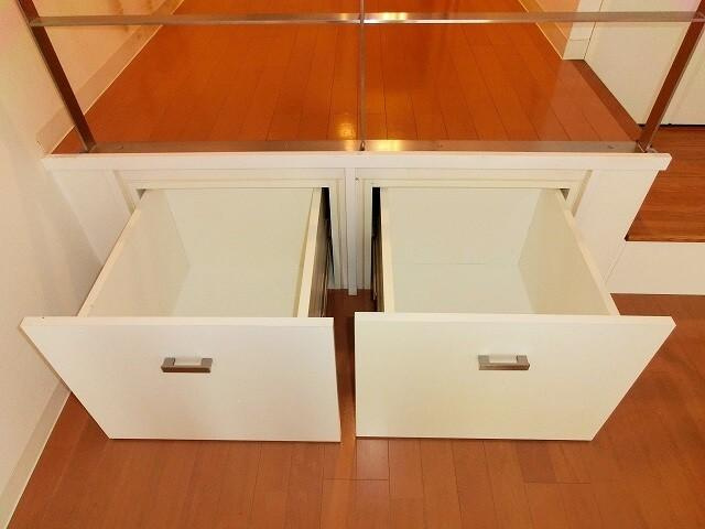 RESIDIA上野御徒町の設備|階段下収納