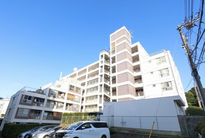 【外観】 | 篠原コーポラスA棟 | JR横浜線・市営地下鉄ブルーライン「新横浜」駅まで徒歩10分の好立地！市営地下鉄ブルーライン「岸根公園」駅徒歩10分の2線2駅利用可能！