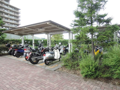 【その他共用部分】 | あおば山の手台グラン・ジャルダン 四番館 | バイク置場