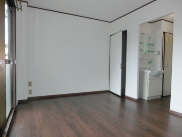 大阪市西淀川区野里２丁目の賃貸マンションの洋室