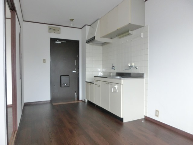 大阪市西淀川区野里２丁目の賃貸マンションの居間・リビング