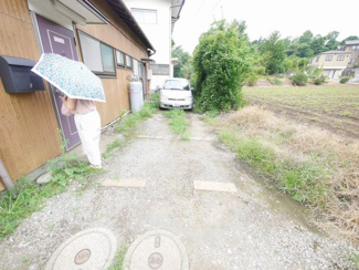 【駐車場】