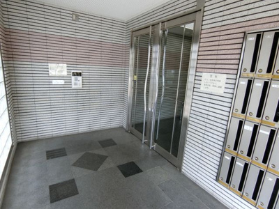 【エントランス】 | リーガル豊崎