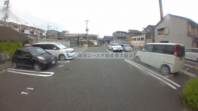 【駐車場】 | コンフォートガーデン
