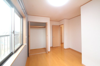 【子供部屋】 | ＹＭＮ西茂呂貸住宅 | 2F南東の洋室です