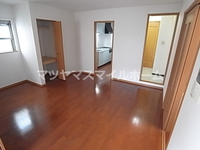 【居間・リビング】 | ハイツクレスト